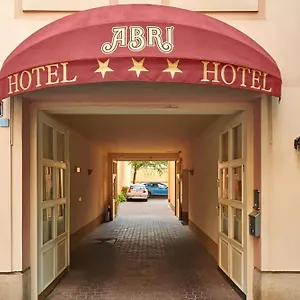  Apartamento Abri