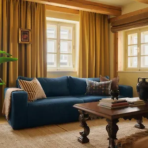  Apartamento Spires And Spirits Old Town Boutique