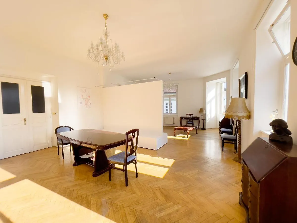Center Of Prague Apartment 369